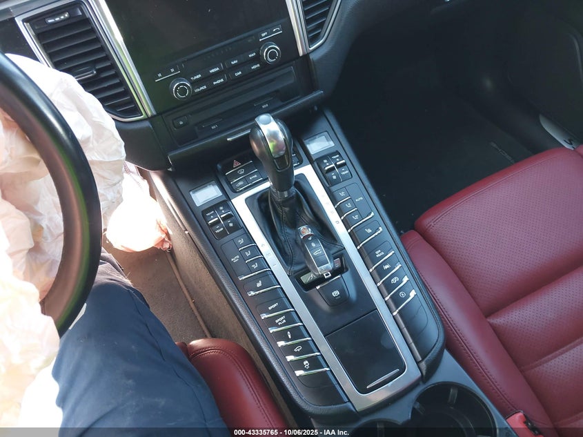 2018 PORSCHE MACAN GTS WP1AG2A57JLB61143