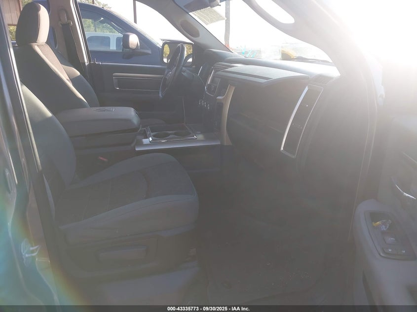 2013 RAM 1500 SLT - 1C6RR6LG7DS640667