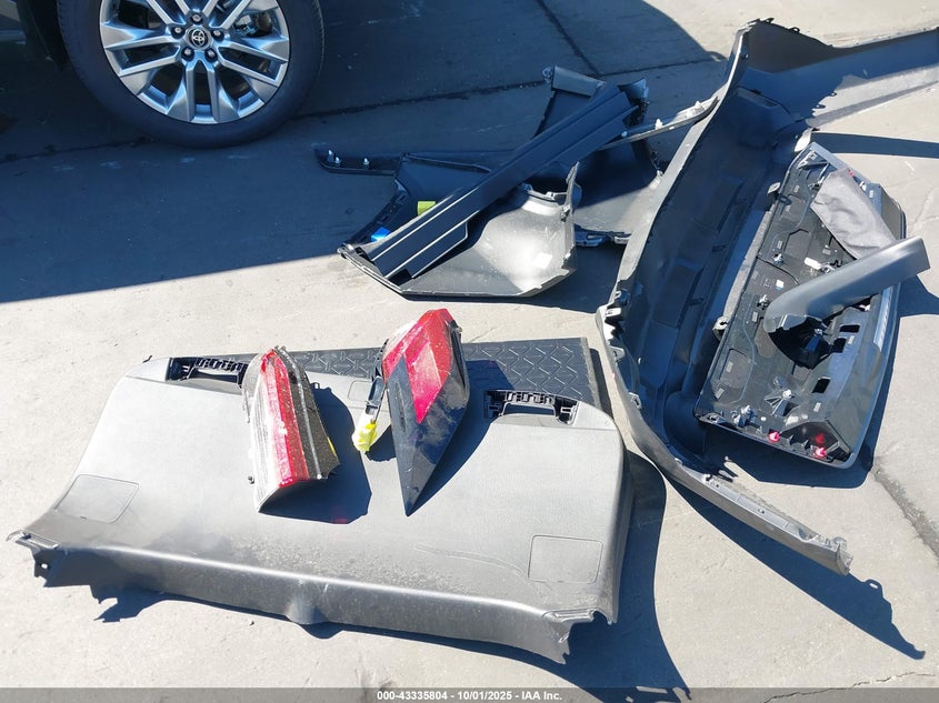 2025 Toyota Rav4 Xle Premium VIN: 2T3C1RFV7SW392457 Lot: 43335804