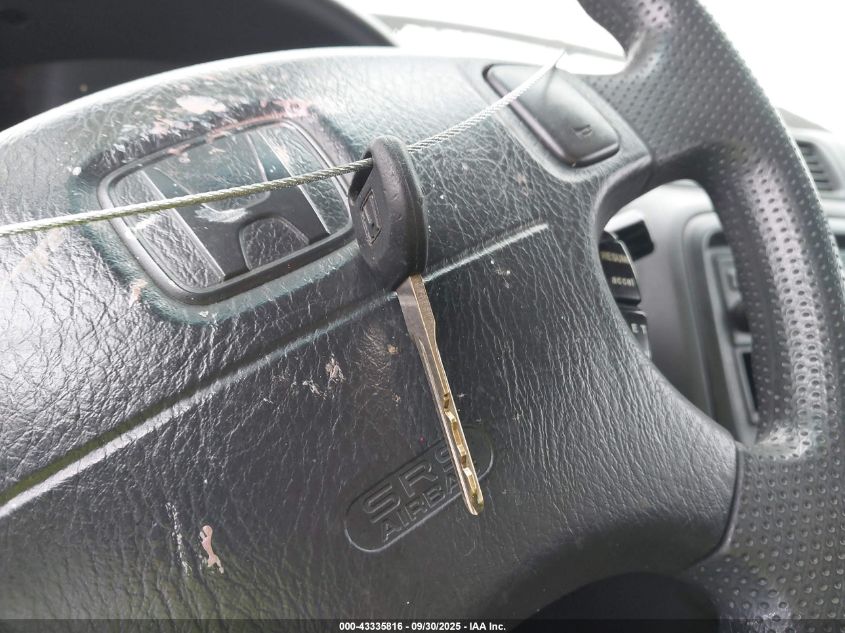 2000 Honda Cr-V Lx VIN: JHLRD2846YC000144 Lot: 43335816