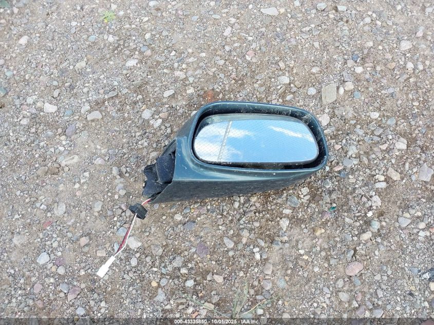 2004 Toyota Camry Le VIN: JTDBE32K540254612 Lot: 43335850