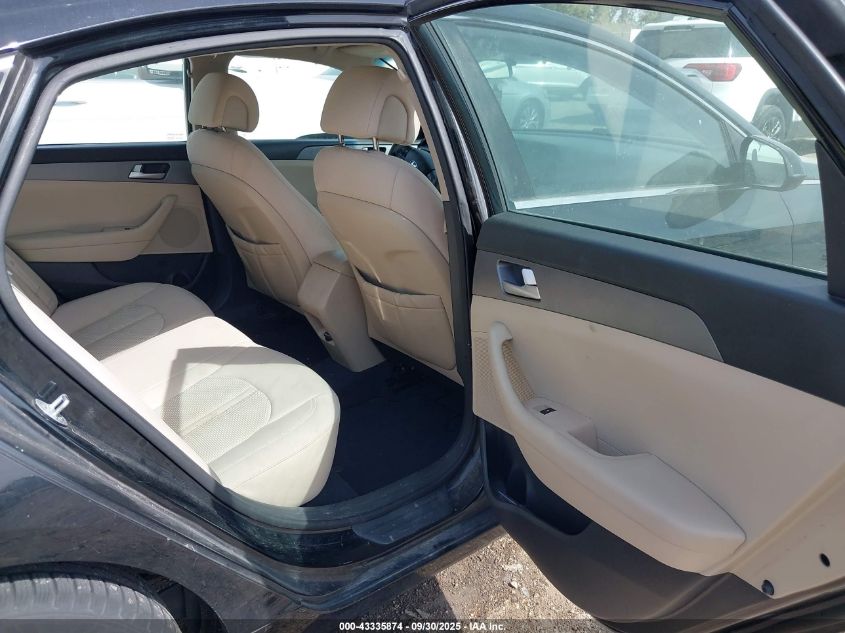 2015 Hyundai Sonata Se VIN: 5NPE24AF0FH002403 Lot: 43335874