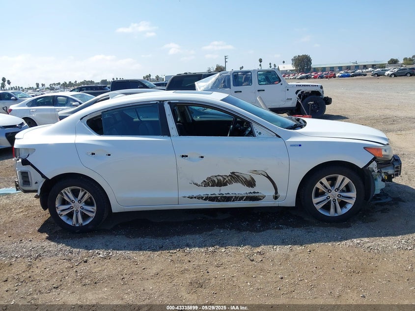 2013 Acura Ilx Hybrid 1.5L VIN: 19VDE3F73DE302557 Lot: 43335899