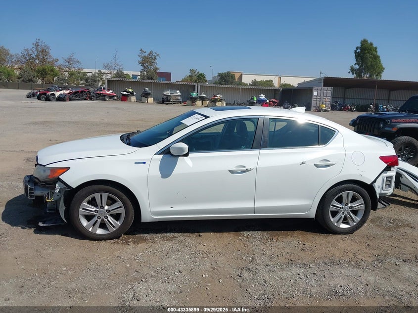 2013 Acura Ilx Hybrid 1.5L VIN: 19VDE3F73DE302557 Lot: 43335899