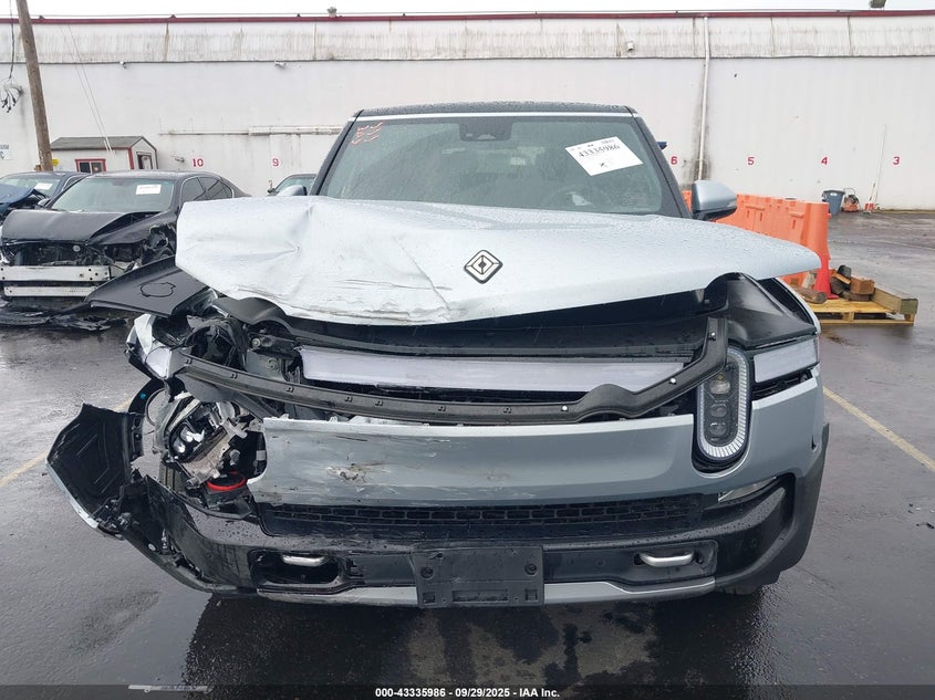 2024 Rivian R1S Adventure Quad Motor Large Pack VIN: 7PDSGABA3RN036435 Lot: 43335986