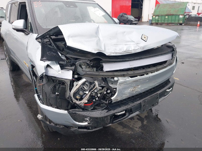 2024 Rivian R1S Adventure Quad Motor Large Pack VIN: 7PDSGABA3RN036435 Lot: 43335986