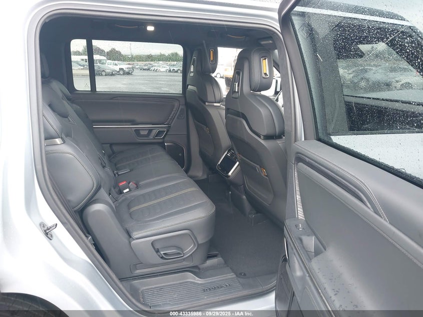 2024 Rivian R1S Adventure Quad Motor Large Pack VIN: 7PDSGABA3RN036435 Lot: 43335986