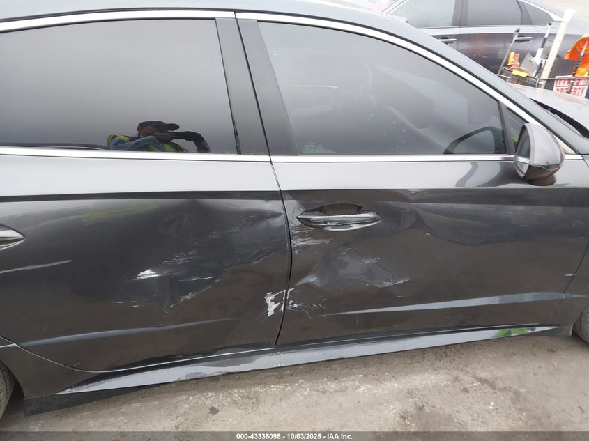 2024 HYUNDAI SONATA HYBRID SEL KMHL34JJ3RA100437