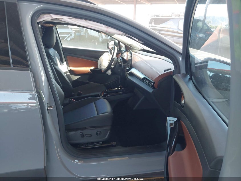 WVGTMPE23MP058780 2021 VOLKSWAGEN ID.4 photo no. 5