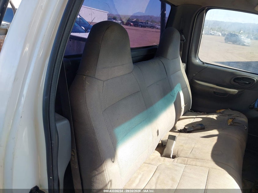 2001 Ford F-150 Xl/Xlt VIN: 1FTRF17W11NC03246 Lot: 43336234