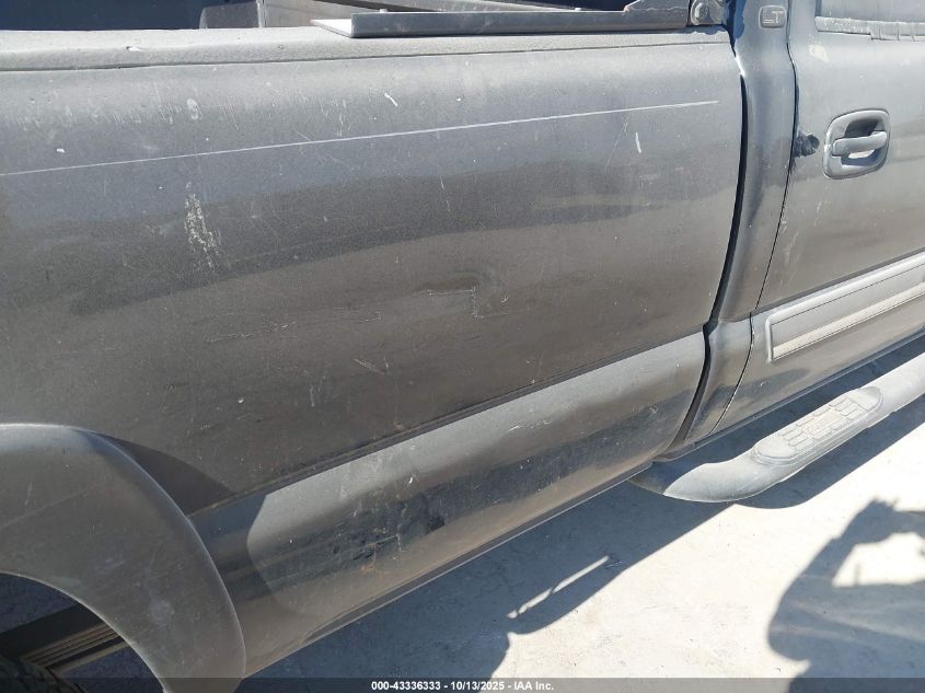 2004 Chevrolet Silverado 2500Hd Lt VIN: 1GCHC23UX4F180434 Lot: 43336333