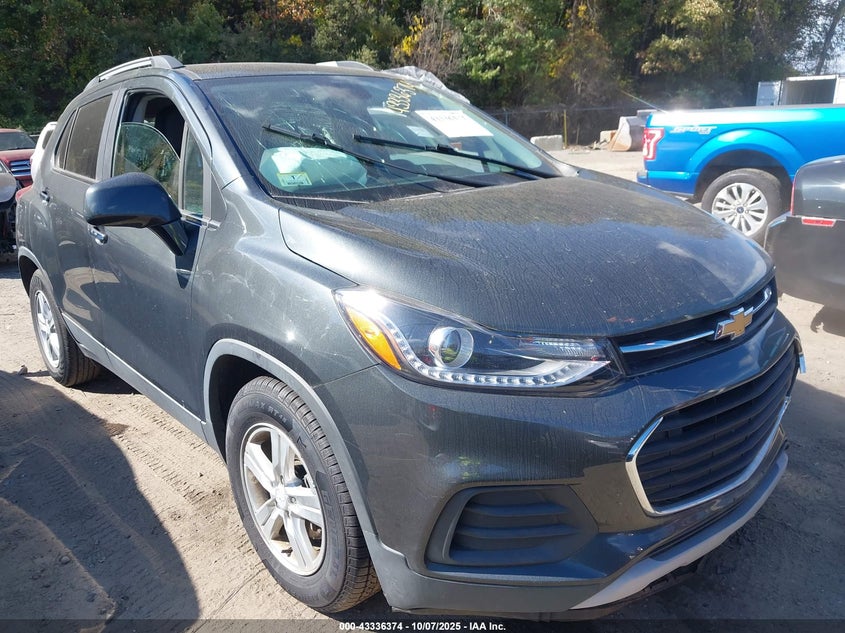 CHEVROLET TRAX FWD LT
