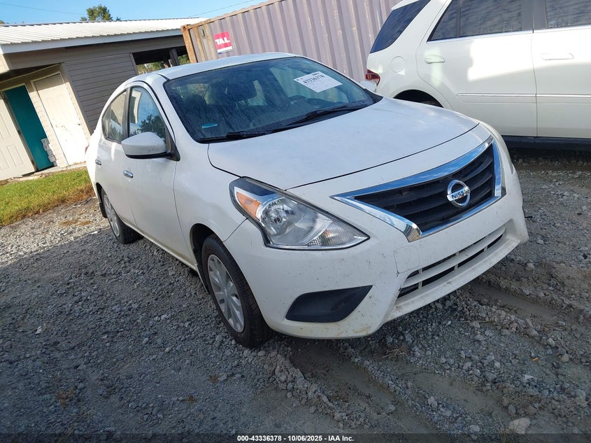 NISSAN VERSA 1.6 SV