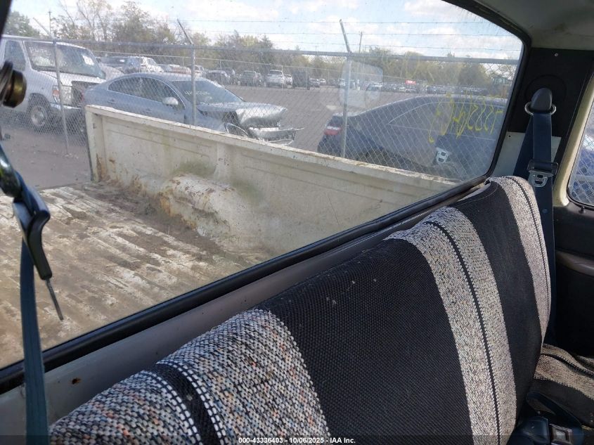 1993 Ford F350 VIN: 1FTHF36M2PNA42955 Lot: 43336403