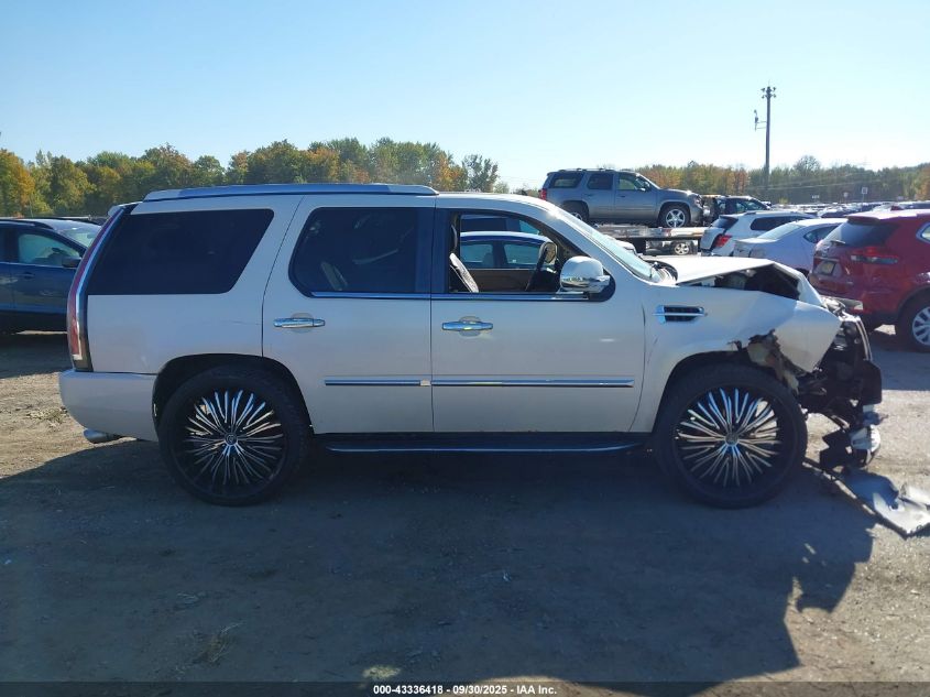 2010 Cadillac Escalade Luxury VIN: 1GYUKBEF2AR291242 Lot: 43336418