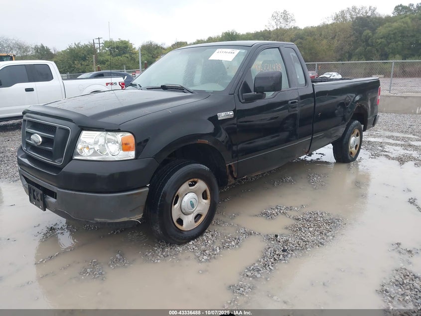 1FTRF12208KD27072 2008 FORD F-150 photo no. 2