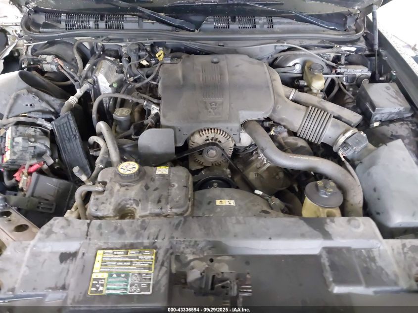 2004 Mercury Grand Marquis Ls VIN: 2MEFM75W84X681258 Lot: 43336594