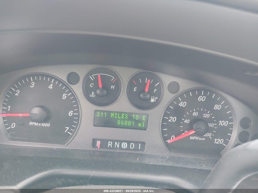 2005 Mercury Sable Gs VIN: 1MEFM50U25A601327 Lot: 43336921