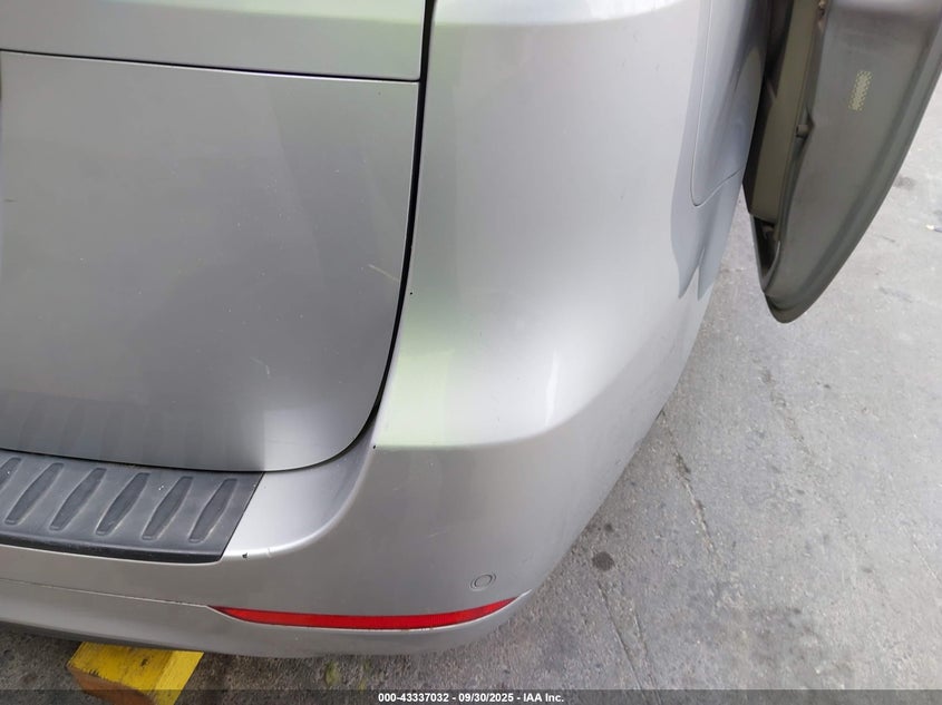 2016 KIA SEDONA LX KNDMB5C13G6116698