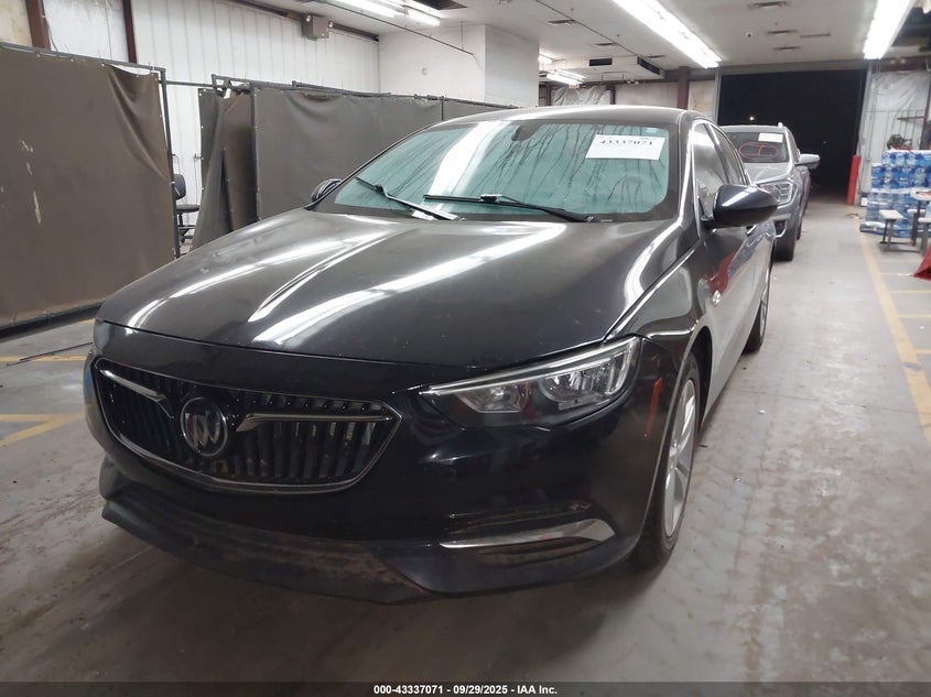 2018 Buick Regal Sportback Preferred VIN: W04GL6SX0J1146939 Lot: 43337071