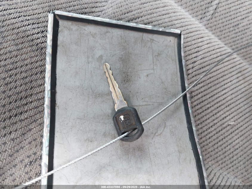 1998 GMC Sierra 1500 Sl Wideside VIN: 2GTEC19R6W1551728 Lot: 43337098