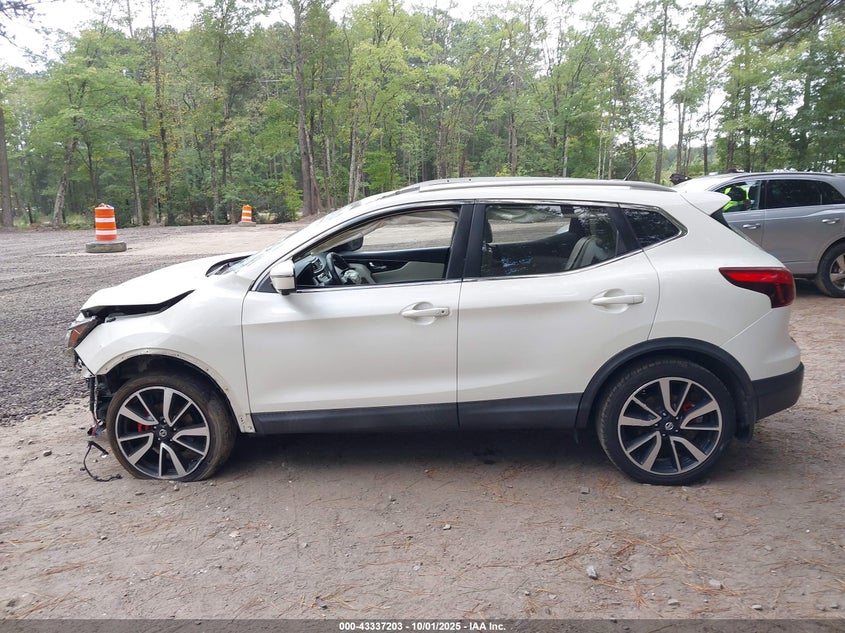 2018 NISSAN ROGUE SPORT SL - JN1BJ1CRXJW600242