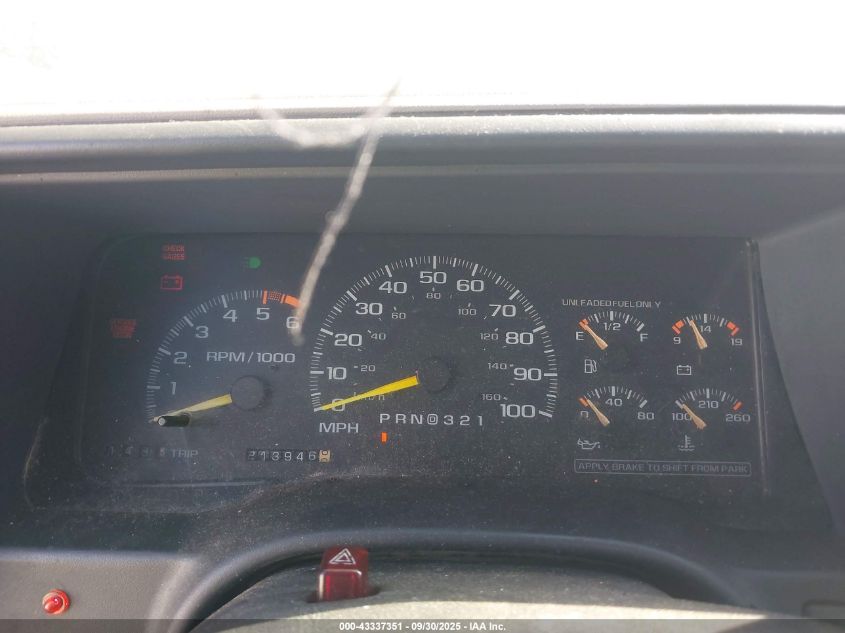 1996 Chevrolet Tahoe C1500 VIN: 1GNEC13RXTJ330960 Lot: 43337351