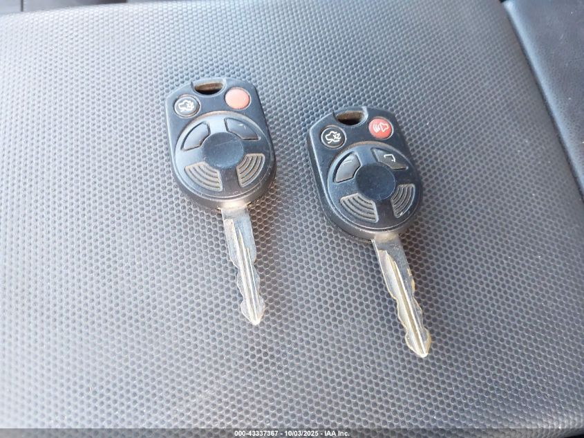 2008 Ford Escape Limited VIN: 1FMCU04148KA85568 Lot: 43337367