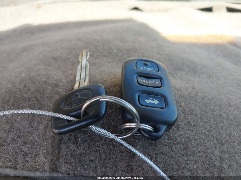 2002 Toyota Camry Le VIN: 4T1BE32K12U572535 Lot: 43337395