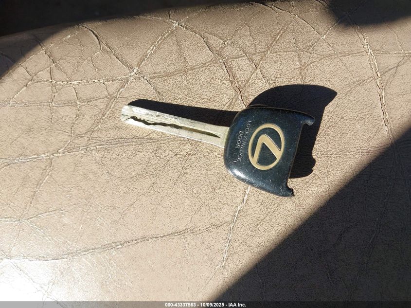 1995 Lexus Es 300 VIN: JT8GK13T1S0123439 Lot: 43337563