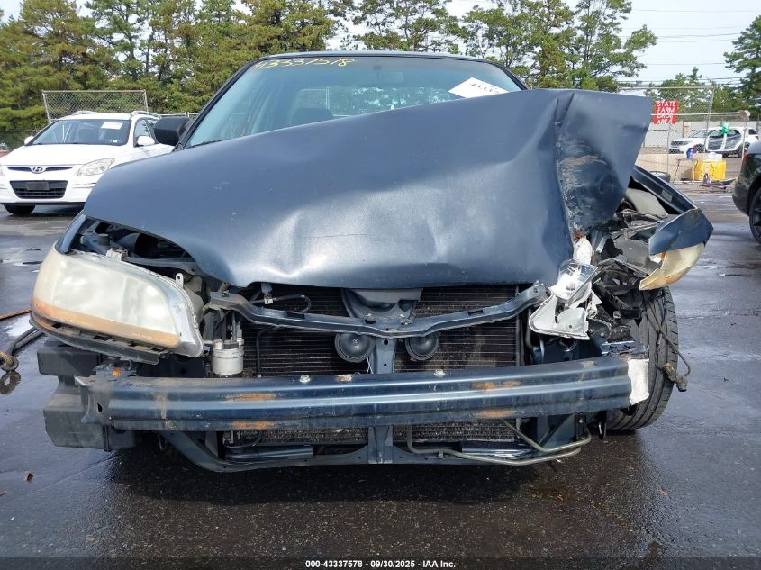 1998 Honda Accord Dx VIN: 1HGCF8642WA074285 Lot: 43337578