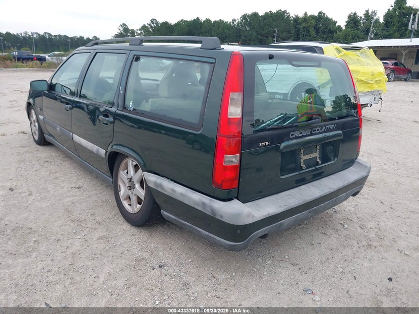 YV1LZ56D3X2608789 1999 VOLVO V70 photo no. 3