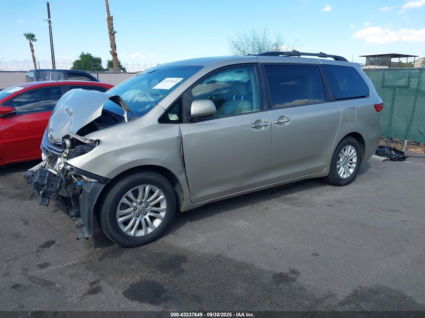 AtlanticExpress - Toyota Sienna