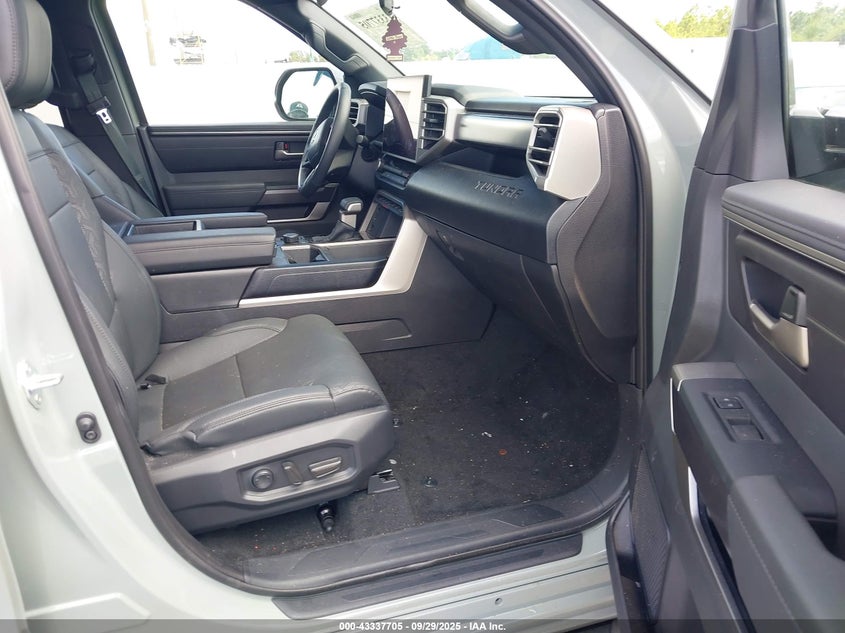 2025 TOYOTA TUNDRA SR5 4WD - 5TFLA5DB3SX306624