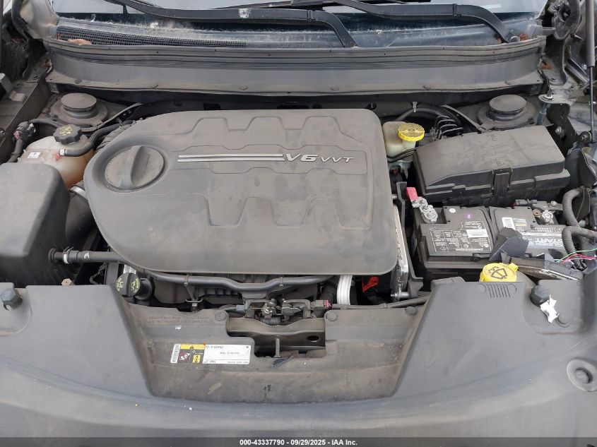 2016 Jeep Cherokee Latitude VIN: 1C4PJLCS2GW158809 Lot: 43337790