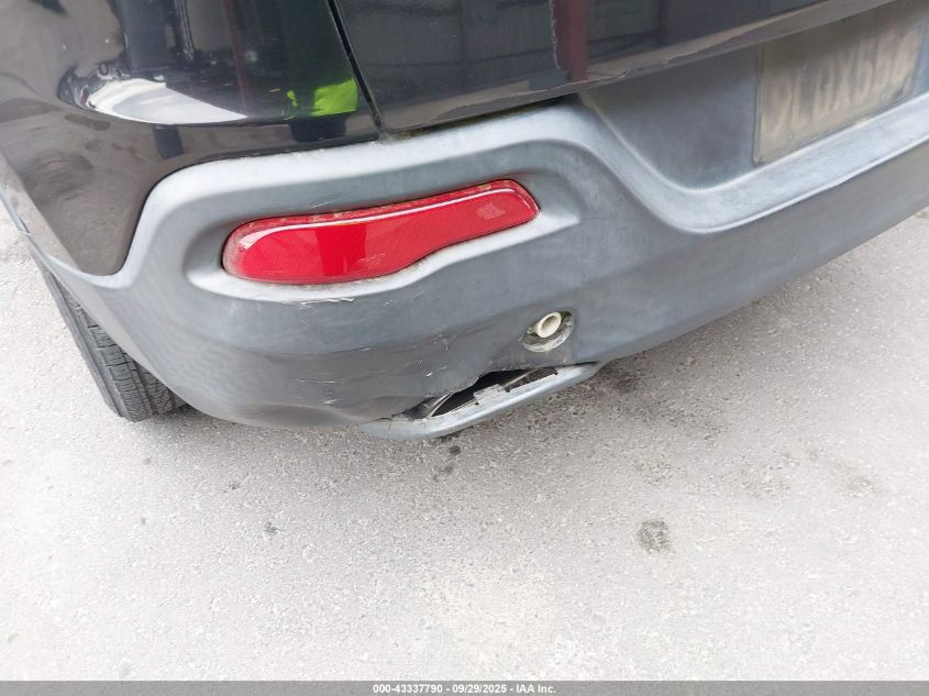 2016 Jeep Cherokee Latitude VIN: 1C4PJLCS2GW158809 Lot: 43337790