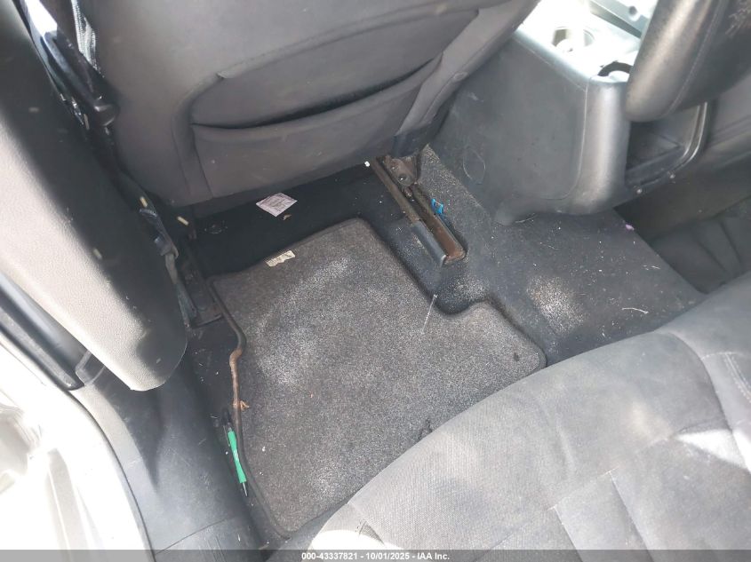 2015 Chrysler 200 Limited VIN: 1C3CCCAB2FN596640 Lot: 43337821