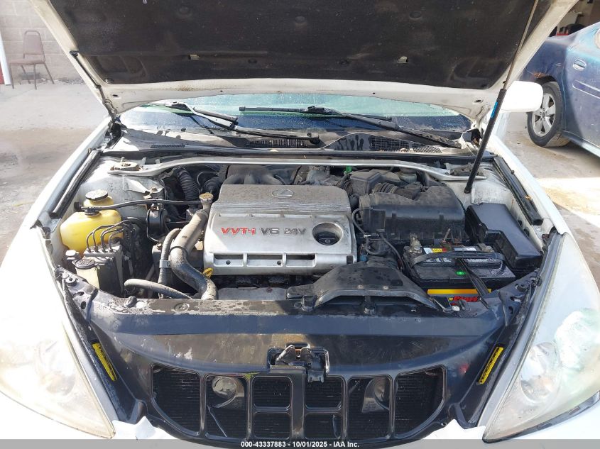 2002 Lexus Es 300 Base (A4) VIN: JTHBF30G520028626 Lot: 43337883