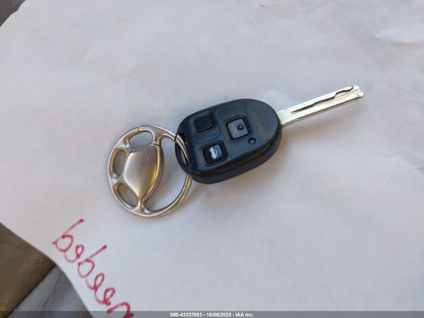 2002 Lexus Es 300 Base (A4) VIN: JTHBF30G520028626 Lot: 43337883