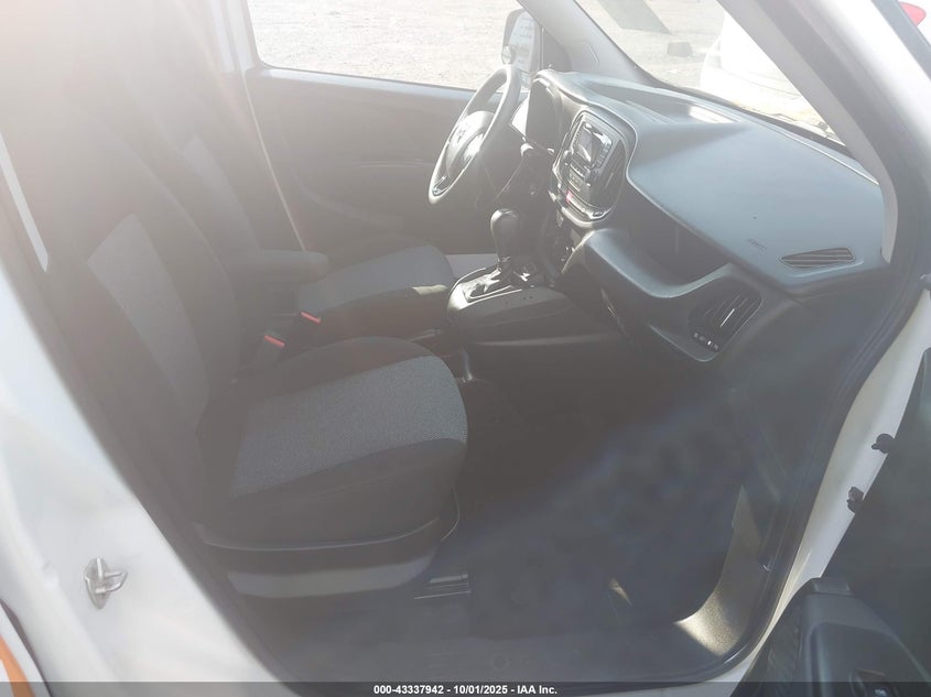 2017 RAM PROMASTER CITY TRADESMAN - ZFBERFAB6H6E54170