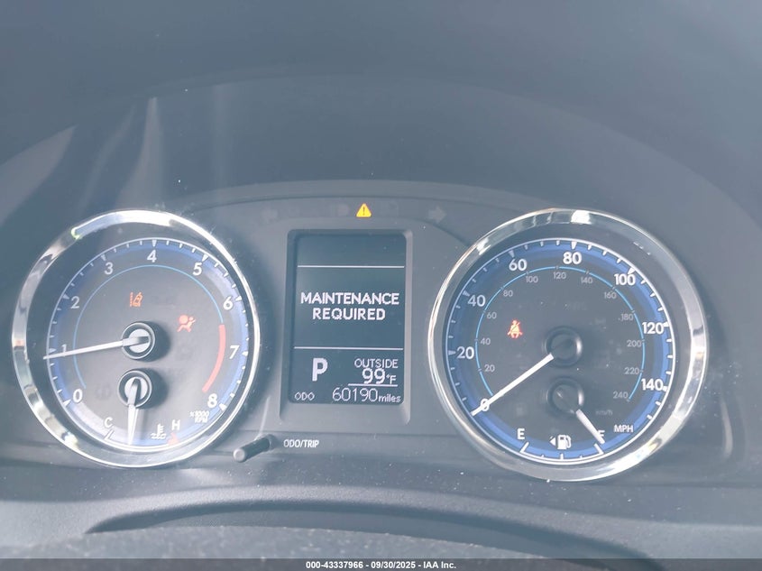 2019 TOYOTA COROLLA LE - 2T1BURHEXKC167170