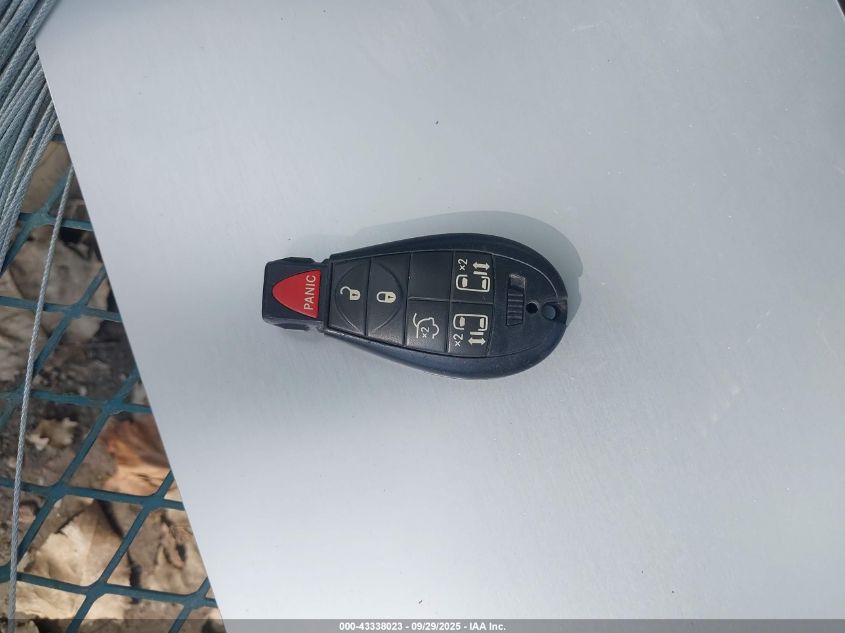 2014 Dodge Grand Caravan Sxt VIN: 2C4RDGCG3ER305079 Lot: 43338023