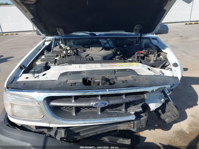 1999 Ford Explorer Eddie Bauer/Limited/Xlt VIN: 1FMZU34E1XZC03905 Lot: 43338071