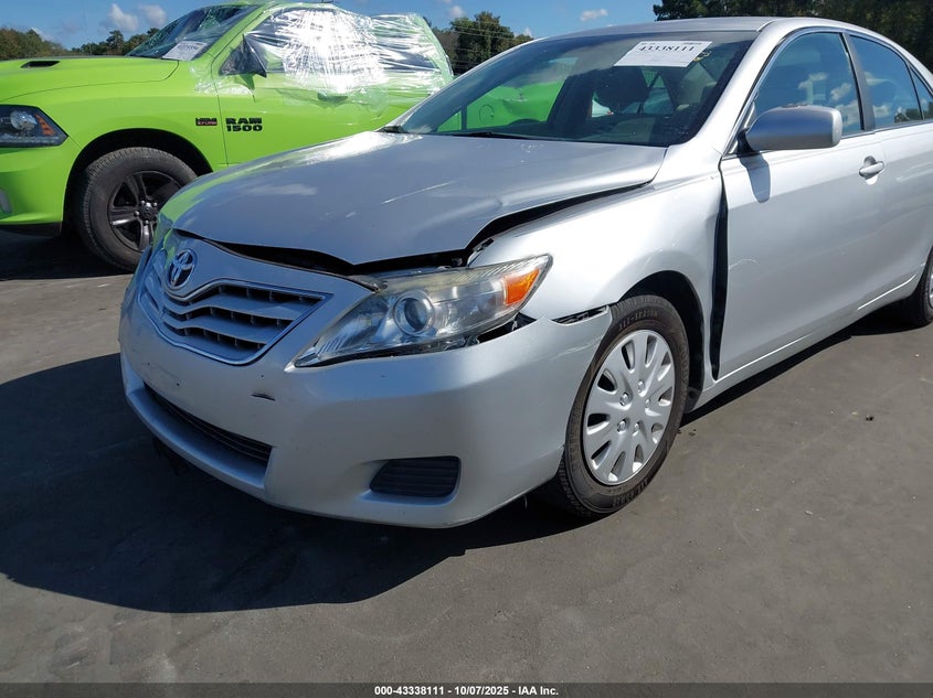 2011 Toyota Camry Le VIN: 4T1BF3EK7BU677735 Lot: 43338111