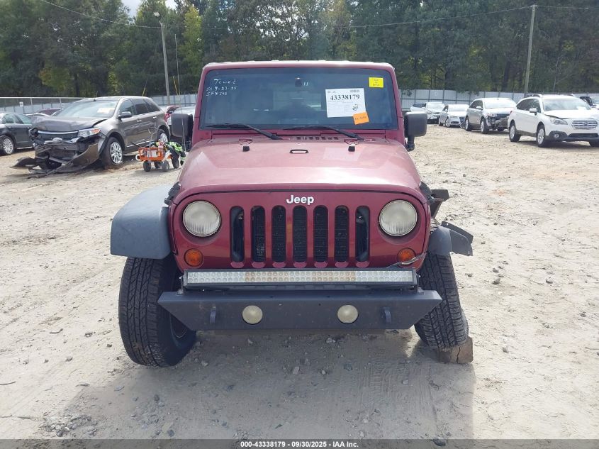 2009 Jeep Wrangler Unlimited X VIN: 1J4GA39179L786698 Lot: 43338179