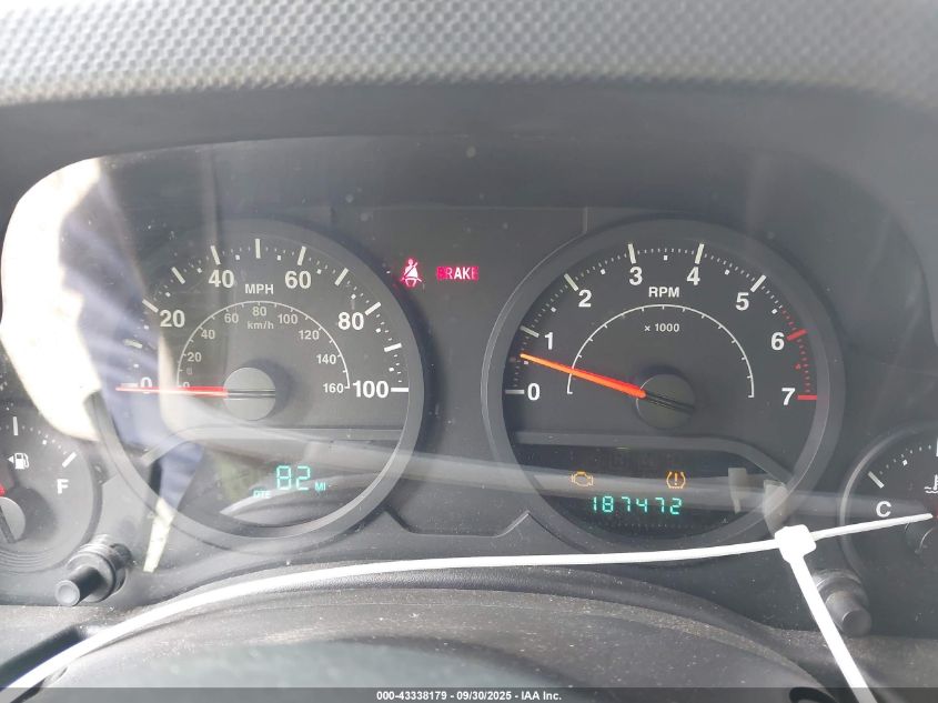 2009 Jeep Wrangler Unlimited X VIN: 1J4GA39179L786698 Lot: 43338179