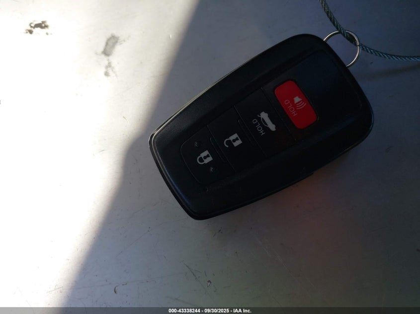 2021 TOYOTA COROLLA LE - JTDVPMAE2MJ121390