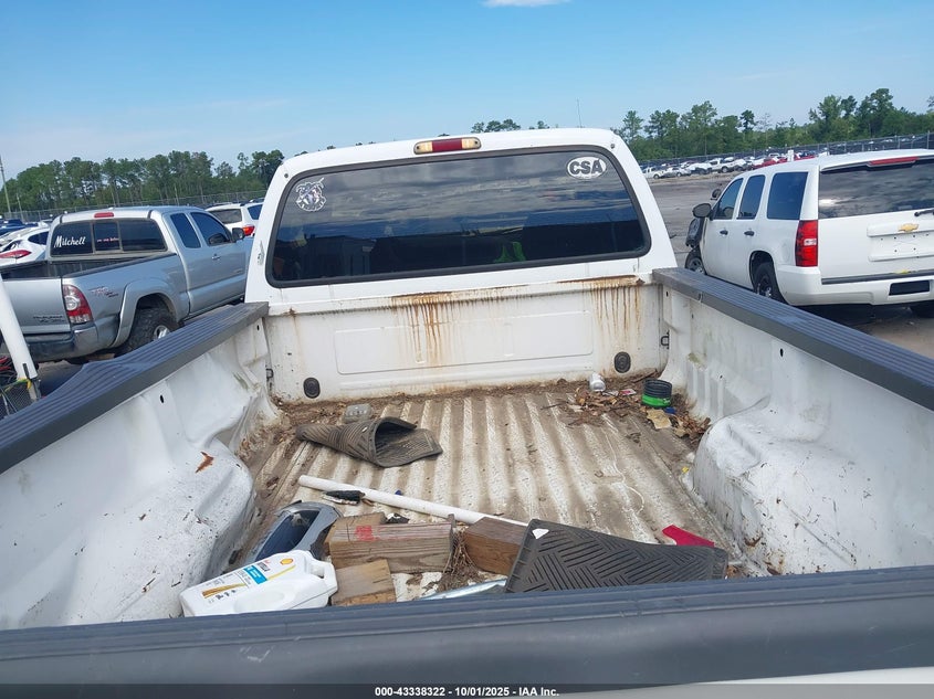 1999 Ford F-250 Lariat/Xl/Xlt VIN: 1FTNF20L2XEC22160 Lot: 43338322