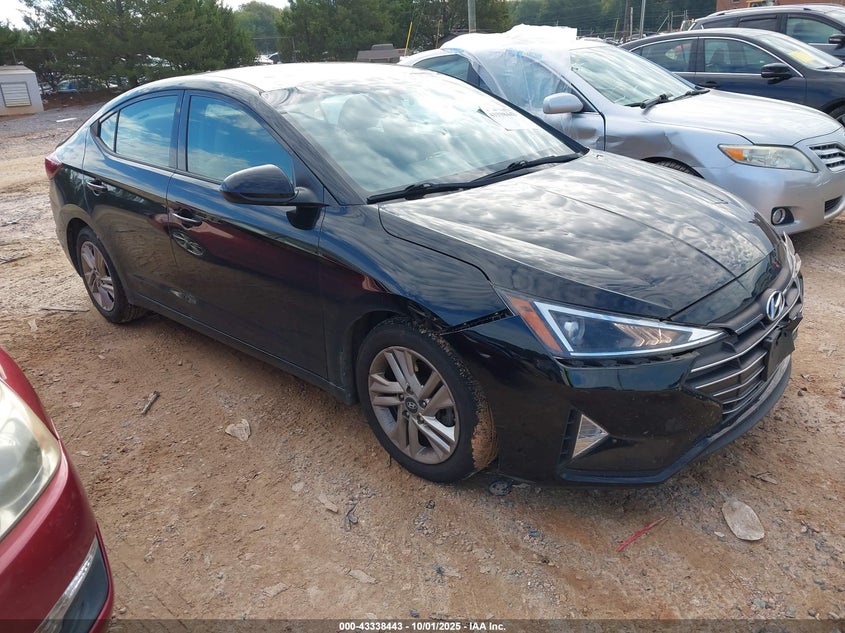 HYUNDAI ELANTRA SEL