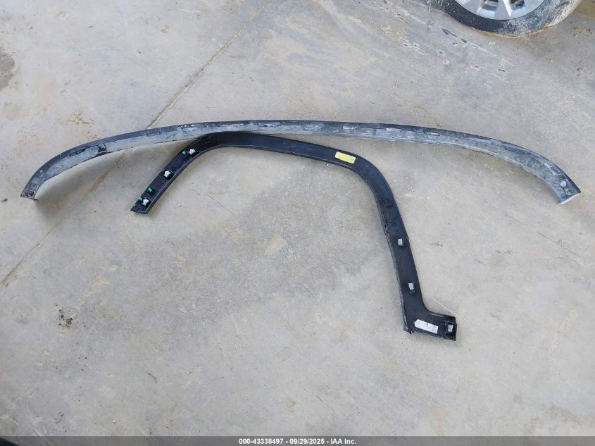 2012 Chevrolet Avalanche 1500 Ltz VIN: 3GNTKGE72CG212038 Lot: 43338497